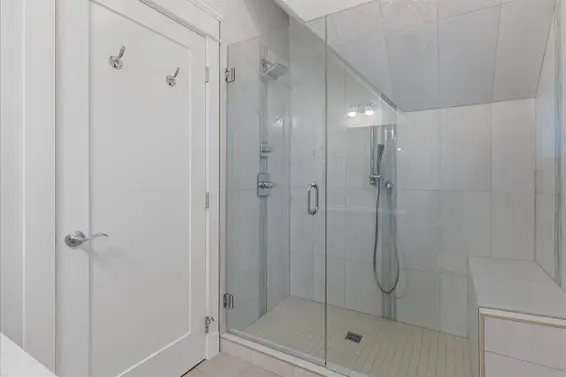 344 East 8th Street, North Vancouver For Sale - image 12