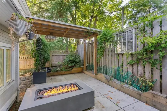 344 East 8th Street, North Vancouver For Sale - image 27