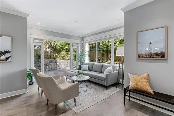 344 East 8th Street, North Vancouver For Sale - image 3