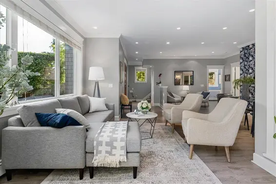 344 East 8th Street, North Vancouver For Sale - image 4