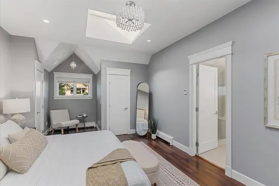 344 East 8th Street, North Vancouver For Sale - image 9