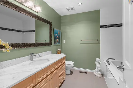 4635 Caulfeild Drive, West Vancouver For Sale - image 29