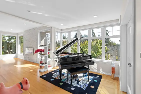 4635 Caulfeild Drive, West Vancouver For Sale - image 6