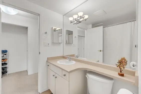 205 1610 Chesterfield Avenue, North Vancouver For Sale - image 26