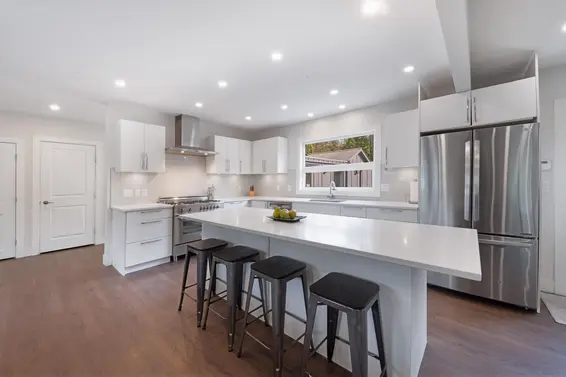 799 Grantham Place, North Vancouver For Sale - image 13