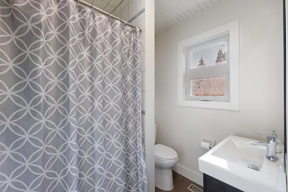 799 Grantham Place, North Vancouver For Sale - image 27