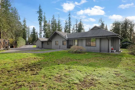 799 Grantham Place, North Vancouver For Sale - image 3