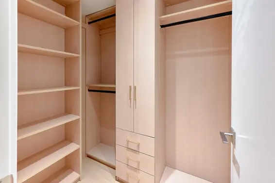 806 Montroyal Boulevard, North Vancouver For Sale - image 20