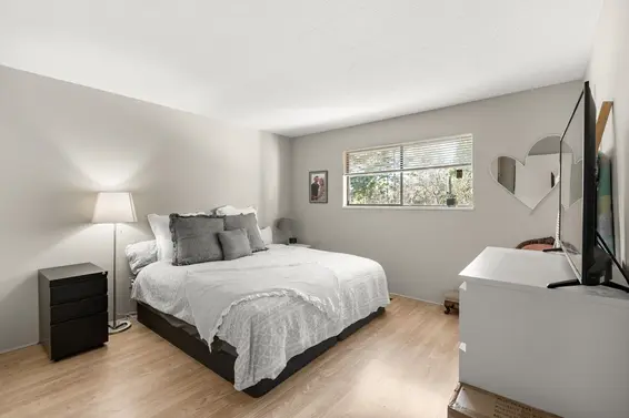 1955 Chesterfield Avenue, North Vancouver For Sale - image 15