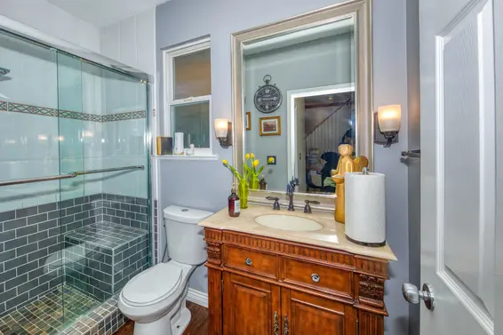 826 East 13th Street, North Vancouver For Sale - image 16