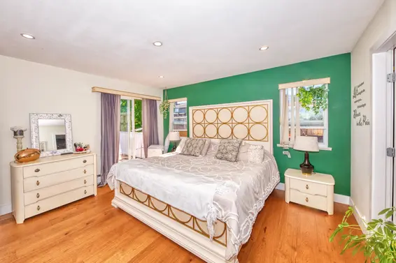 826 East 13th Street, North Vancouver For Sale - image 21