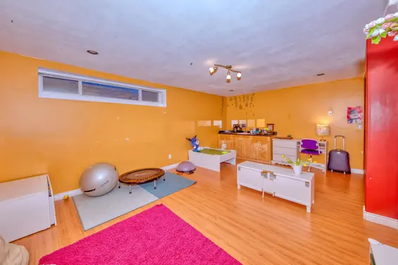 826 East 13th Street, North Vancouver For Sale - image 29