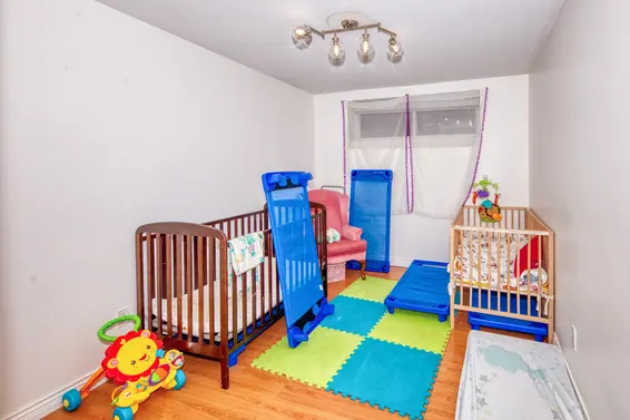 826 East 13th Street, North Vancouver For Sale - image 37