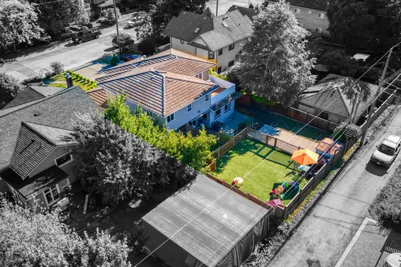 826 East 13th Street, North Vancouver For Sale - image 38