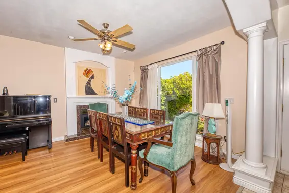 826 East 13th Street, North Vancouver For Sale - image 4