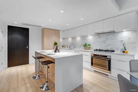 306 1500 Fern Street, North Vancouver For Sale - image 5