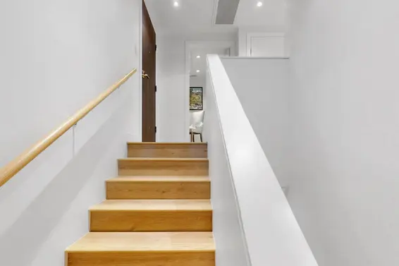 306 1500 Fern Street, North Vancouver For Sale - image 9