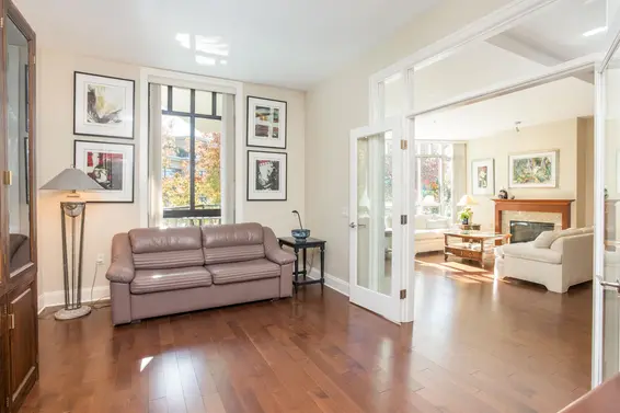 301 605 Clyde Avenue, West Vancouver For Sale - image 11