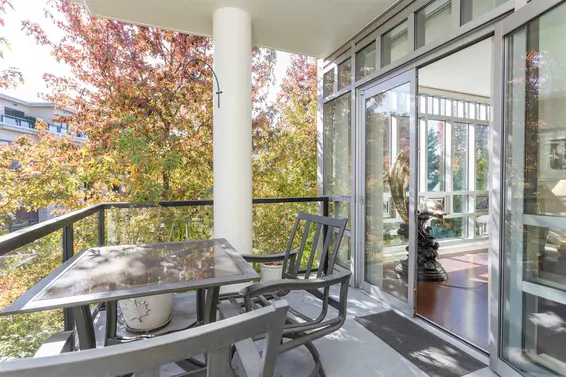 301 605 Clyde Avenue, West Vancouver For Sale - image 14