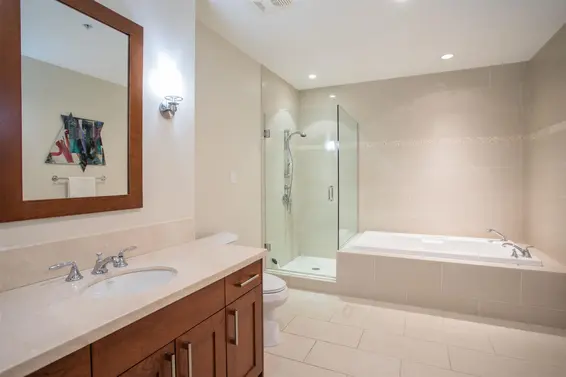 301 605 Clyde Avenue, West Vancouver For Sale - image 18