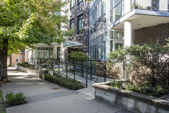 301 605 Clyde Avenue, West Vancouver For Sale - image 25