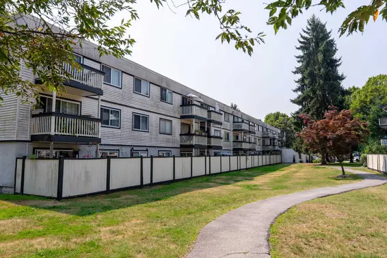 316 780 Premier Street, North Vancouver For Sale - image 1