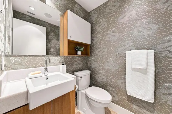 702 908 Keith Road, West Vancouver For Sale - image 31