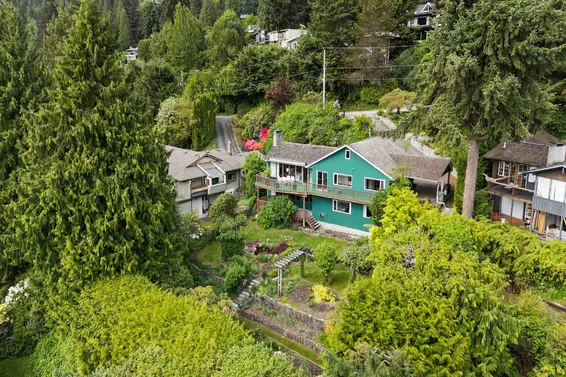 2660 Queens Avenue, West Vancouver For Sale - image 31