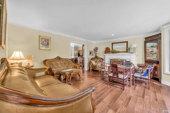 5155 Alderfeild Place, West Vancouver For Sale - image 6