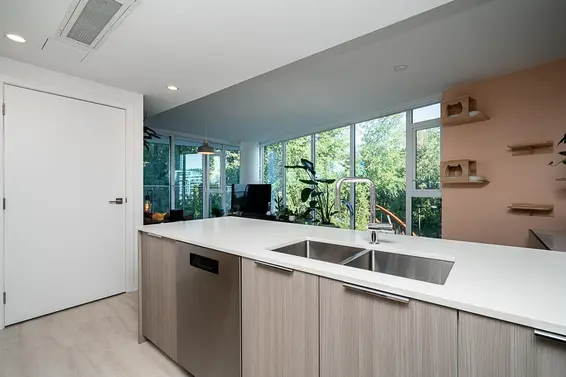 407 1401 Hunter Street, North Vancouver For Sale - image 12