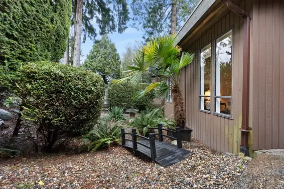 300 Loach Place, North Vancouver For Sale - image 33