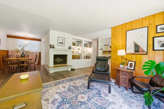 1463 Avonlynn Crescent, North Vancouver For Sale - image 10