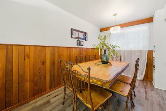 1463 Avonlynn Crescent, North Vancouver For Sale - image 9