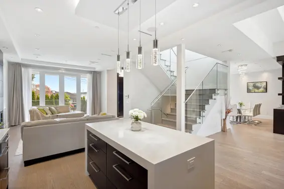 1115 Fulton Avenue, West Vancouver For Sale - image 11