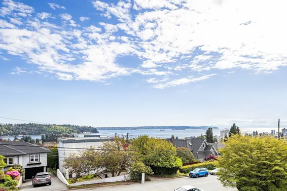 1115 Fulton Avenue, West Vancouver For Sale - image 17