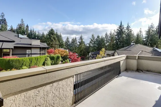 1 1900 Indian River Crescent, North Vancouver For Sale - image 19