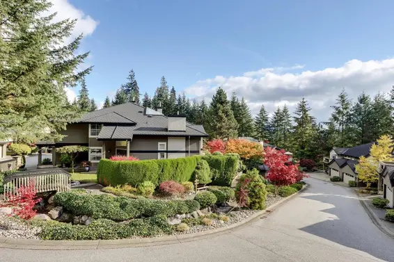1 1900 Indian River Crescent, North Vancouver For Sale - image 20