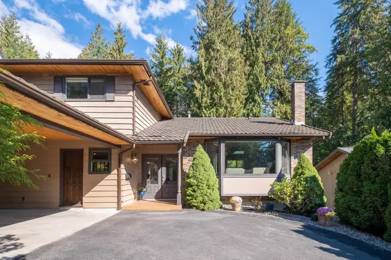 4164 Madeley Road, North Vancouver