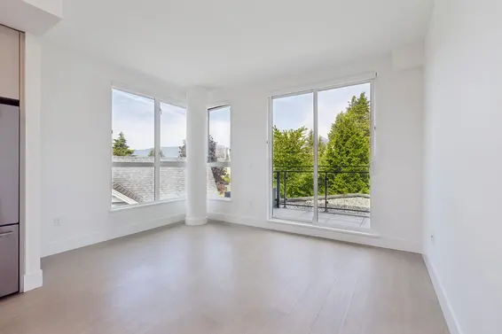 303 333 St. Davids Avenue, North Vancouver For Sale - image 4