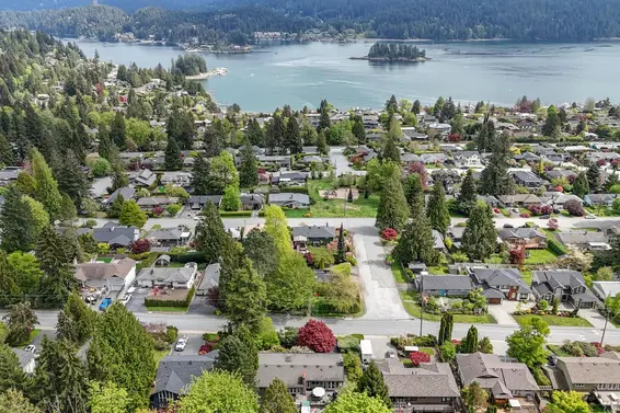 871 Fairway Drive, North Vancouver For Sale - image 39