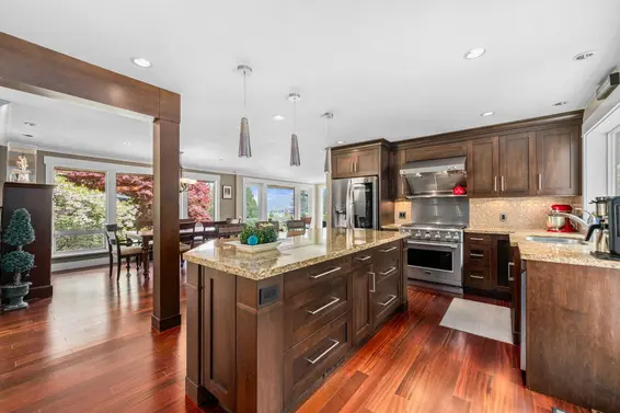 871 Fairway Drive, North Vancouver For Sale - image 4