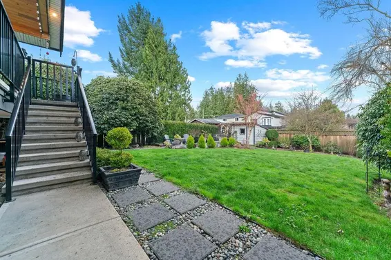 549 West 22nd Street, North Vancouver For Sale - image 20
