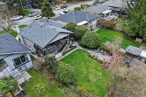 549 West 22nd Street, North Vancouver For Sale - image 25