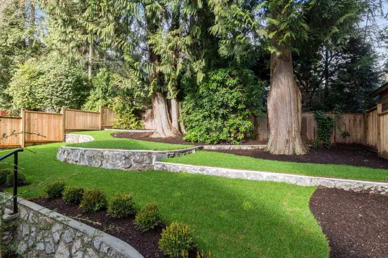 1232 Wellington Drive, North Vancouver For Sale - image 37