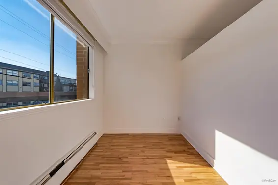 111 235 East 13th Street, North Vancouver For Sale - image 16