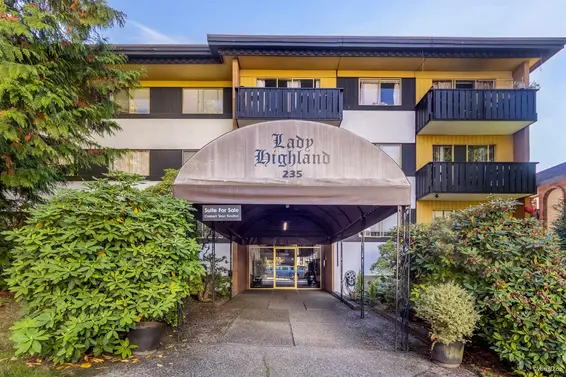 111 235 East 13th Street, North Vancouver For Sale - image 25