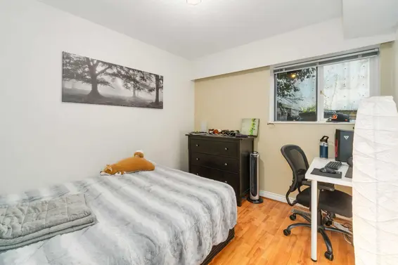 5189 Madeira Court, North Vancouver For Sale - image 25