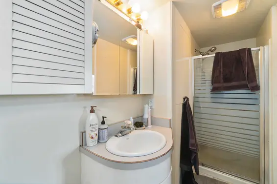 5189 Madeira Court, North Vancouver For Sale - image 27