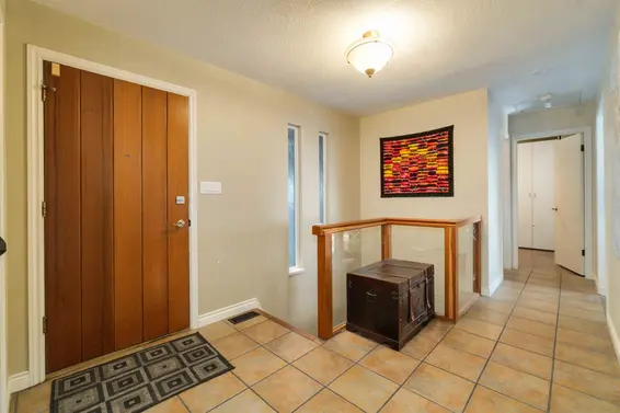 5189 Madeira Court, North Vancouver For Sale - image 3