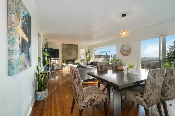 5189 Madeira Court, North Vancouver For Sale - image 8
